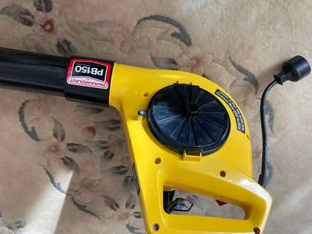 Photo of free corded leaf blower, works great (10 & Gratiot) #1