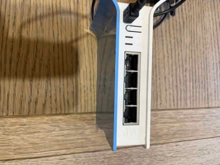 Photo of free Multiple connection hub (Dean EH4) #2