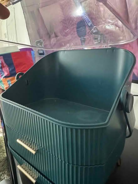 Photo of free Cosmetic storage (Hackney Downs E5) #1