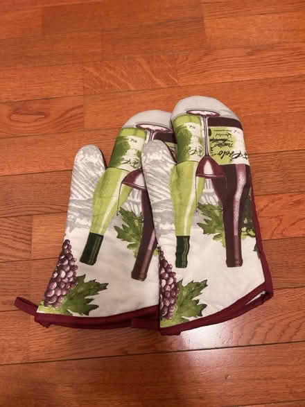 Photo of free Potholders (east Petaluma) #1