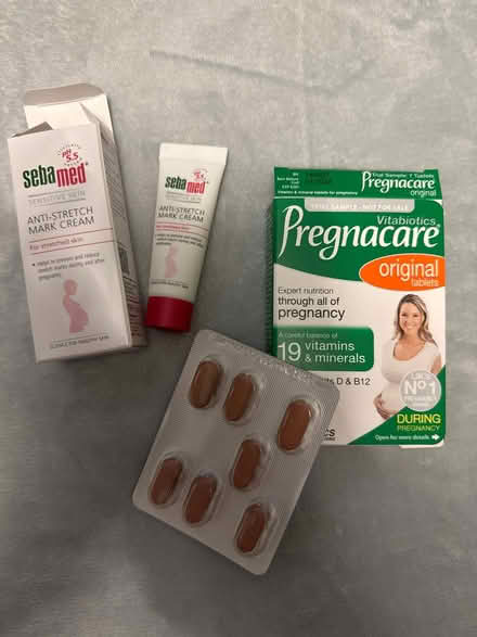 Photo of free Pregnacare sample & stretch mark cream (Warners End HP1) #1