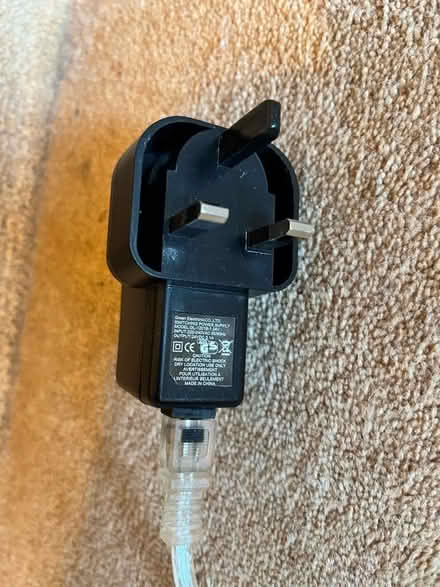 Photo of free Adjustable standard LED light (Linslade LU7) #3
