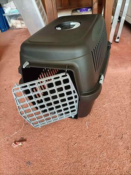 Photo of free Cat Carrying Box (Waterlooville PO8) #1
