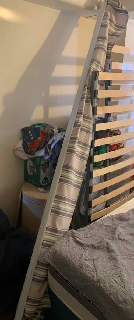 Photo of free House awning (Shrewsbury) #1