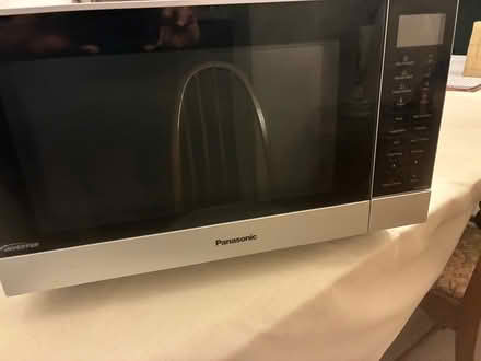 Photo of free Panasonic Flat Bed Microwave (Thornhill WF12) #1