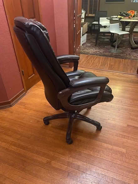 Photo of free Office Desk Chair (Downtown) #2