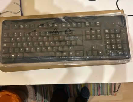 Photo of free Hewlett Packard USB keyboard (Oxenholme LA9) #1