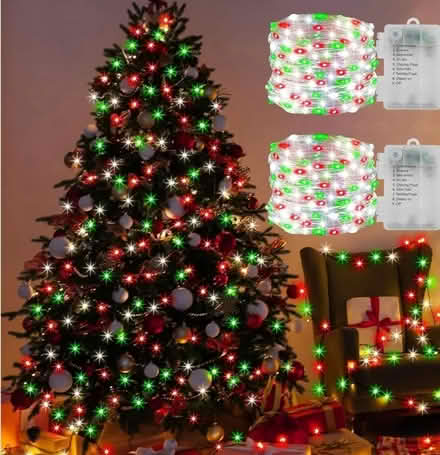 Photo of Christmas tree lights (Pinerow Cres Waterloo) #1