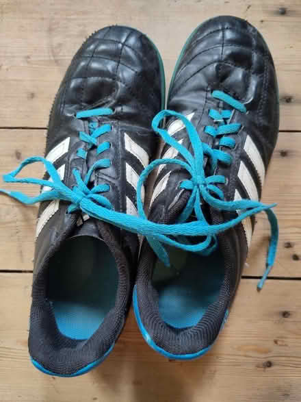 Photo of free Kid's Adidas trainers Size 38 UK5 (L1) #1