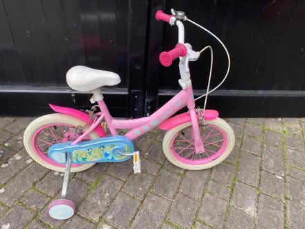 Photo of free Girls bike ( age 3- 6 years) (Penyffordd CH4) #2