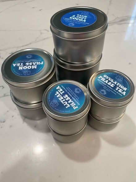 Photo of free Metal tea tins with lids (Skokie) #2