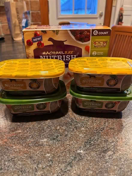 Photo of free Rachel Ray wet dog food (White Plains) #1