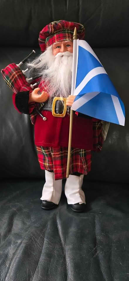Photo of free Scottish Santa (Crofton, near the high school.) #1