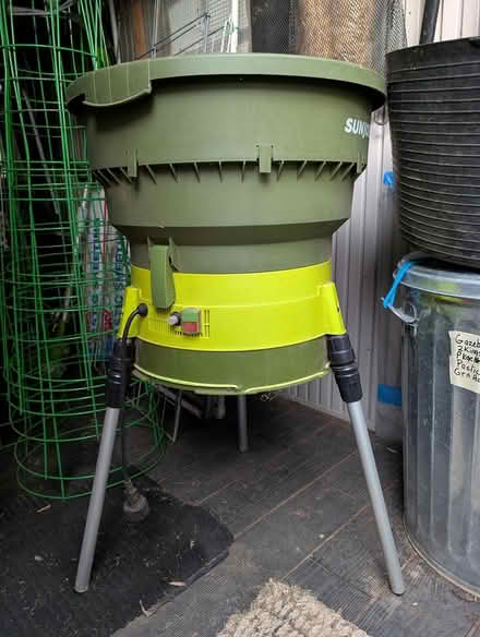 Photo of free Leaf Shredder SunJoe Electric (Pike and Rose, North Bethesda) #1