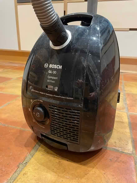 Photo of free Bosch compact vacuum cleaner (Macclesfield SK11) #1