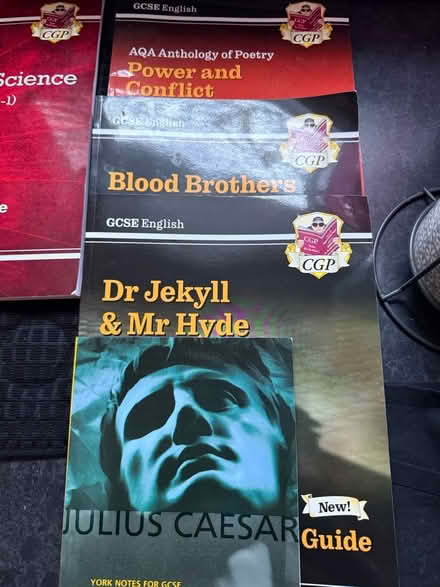 Photo of free GCSE revision books (St Leonards TN38) #2