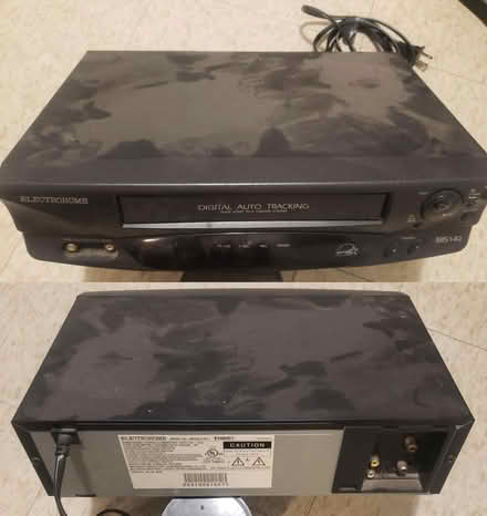 Photo of free VCR (Centertown) #1