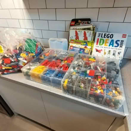 Photo of free Lego roughly 8kg (Leeds LS8) #1