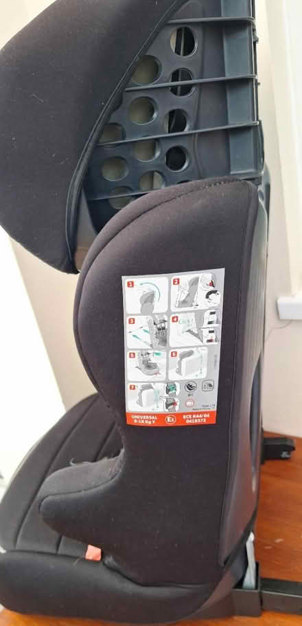 Photo of free Toddler's Car Seat (Rotherham S61) #3