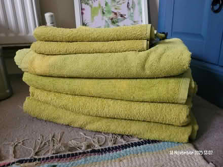 Photo of free Green bath towels (Moseley B13) #1
