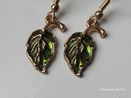 Photo of free Green leaf costume earrings (Moseley B13) #2
