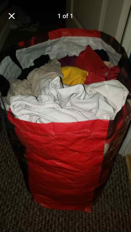 Photo of free Mixed bag of women's clothes (Treuddyn CH7) #1