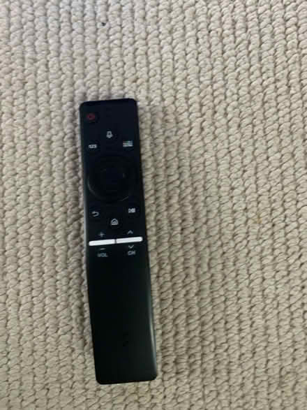 Photo of free 43 inch Samsung TV (Bosham, PO18) #2