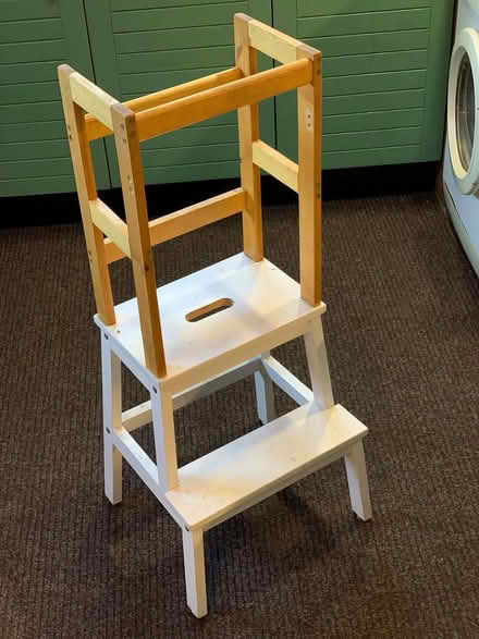 Photo of free High chair (but for standing on safely) (Bradford on Avon BA15) #2