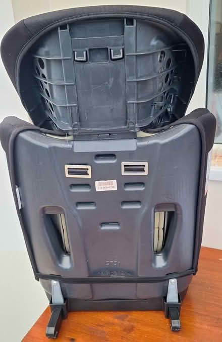 Photo of free Toddler's Car Seat (Rotherham S61) #2