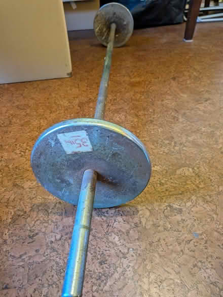 Photo of free Bar bell.17kg (Govanhill, G42) #1