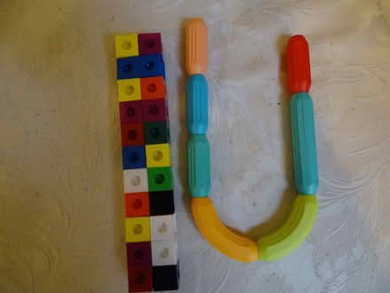 Photo of free building bricks and magnetic toy (Tolworth KT5) #2