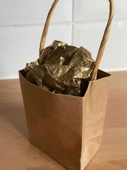 Photo of free Wrapping/tissue paper (Brookfield PR2) #3