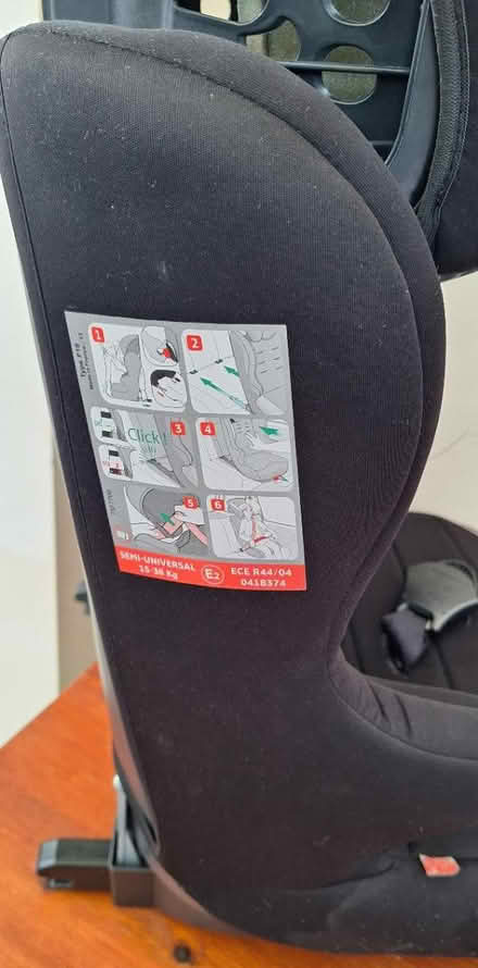 Photo of free Toddler's Car Seat (Rotherham S61) #4