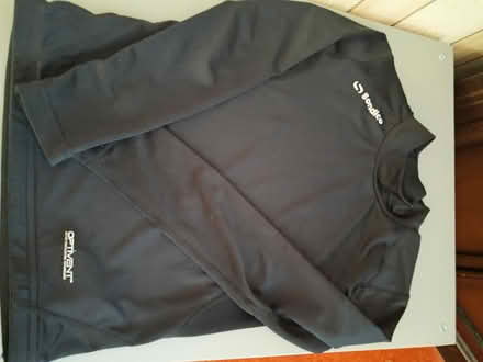 Photo of free Under armour sports top (Belper DE56) #1