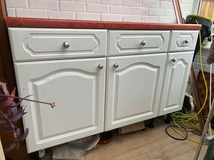 Photo of free Kitchen cabinets (Sutton Courtenay OX14) #1