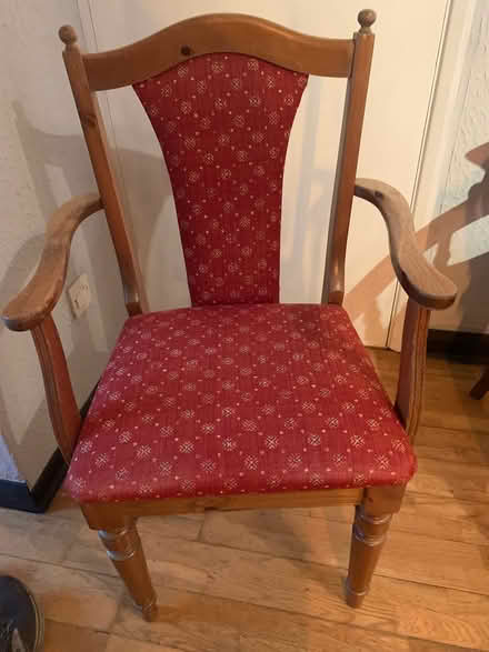 Photo of free Single chair (Harrietsham ME17) #1