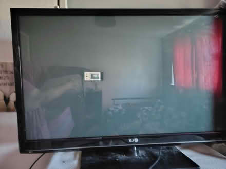 Photo of free Lg tv (West bromwich) #1