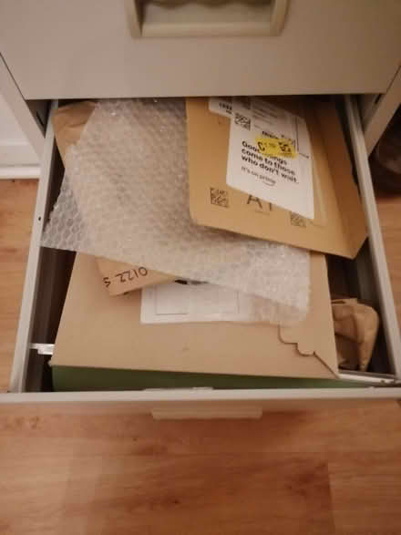 Photo of free Loads of Cardboard Boxes & Envelopes, & Bubble Wrap (Linslade LU7) #1