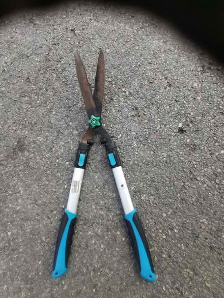 Photo of free Garden shears (Hanworth RG12) #1