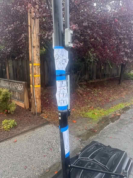 Photo of free Lifetime 50” Basketball Hoop (Havenhurst Ave and Fallen Leaf) #2