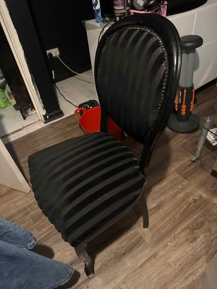 Photo of free vic type chair (BR5) #1