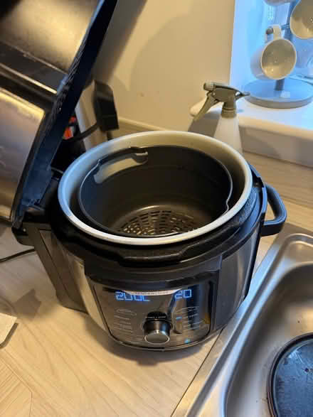 Photo of free Ninja 9 in 1 multi cooker (Berryfields HP18) #1