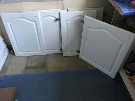 Photo of free White Kitchen cabinet doors x 6 (Marsden HD7) #1