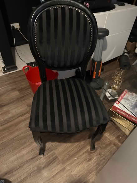 Photo of free vic type chair (BR5) #2