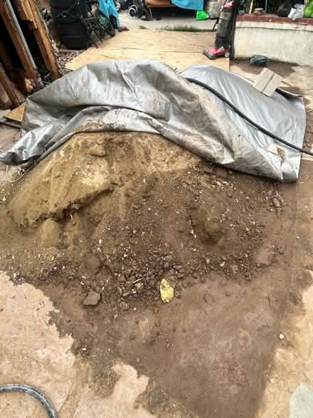 Photo of free Freeee Clean Dirt (Mission Hills) #3