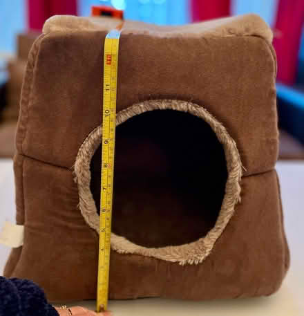 Photo of free Cat Bed (WN7) #1