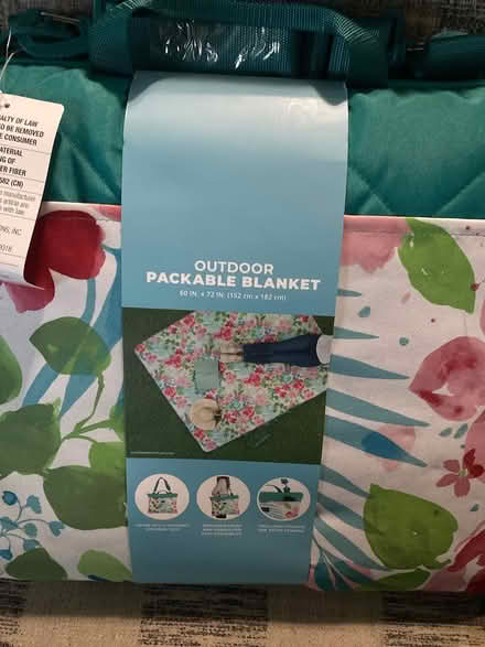 Photo of free New outdoor foldable blanket (Bascom/Union Campbell) #1