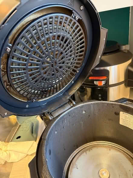 Photo of free Ninja 9 in 1 multi cooker (Berryfields HP18) #3