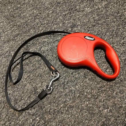 Photo of free Flexi Classic retractable dog lead (New Town CO1) #1