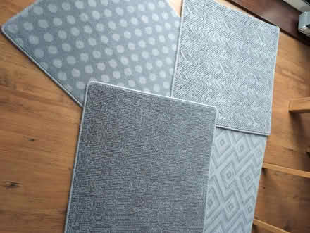 Photo of free 4x large mats (Barton-in-Fabis CP NG11) #1